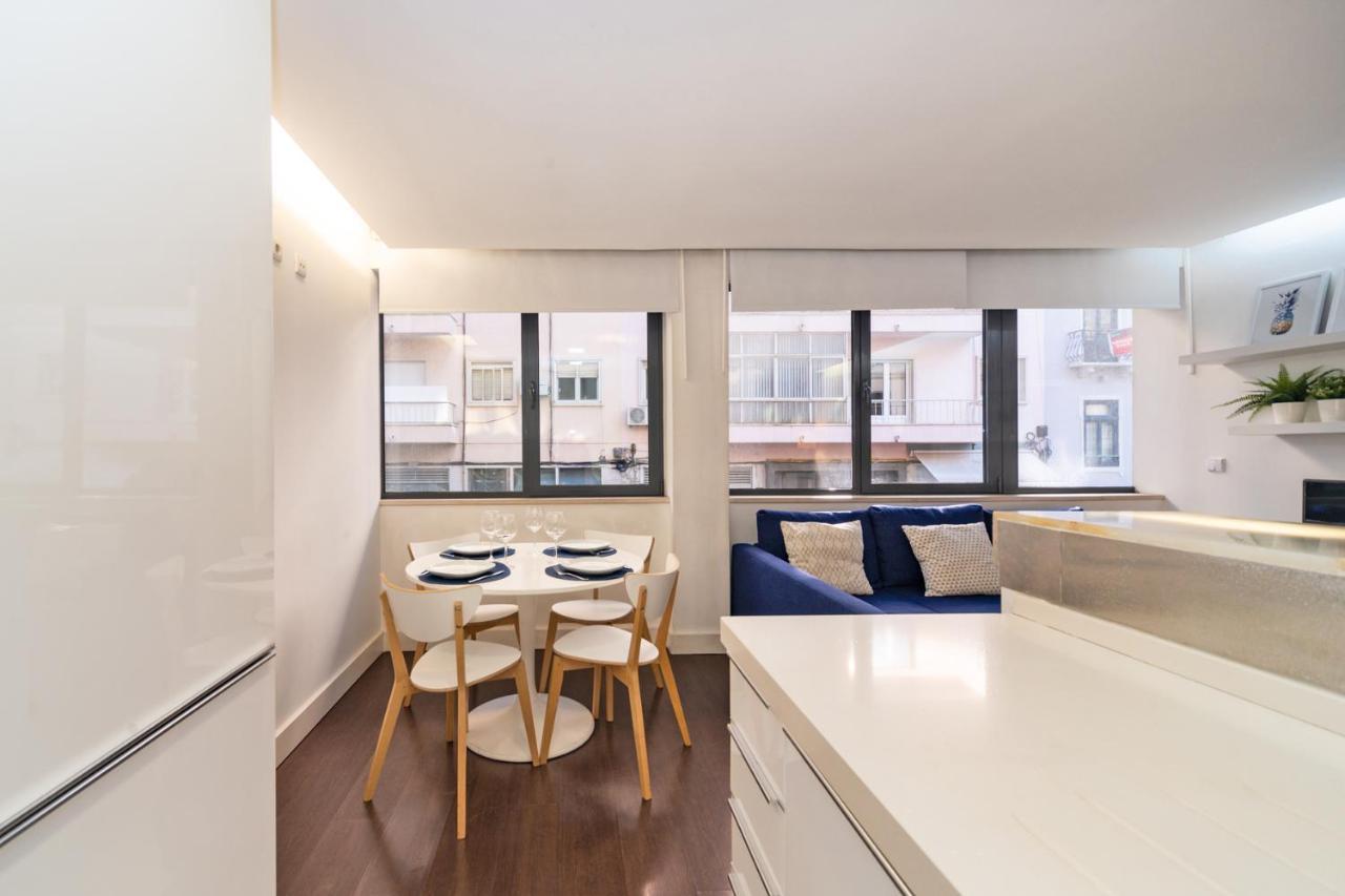 Comfortable Apartment In Marques De Pombal 리스본 외부 사진